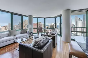 111 W Maple St, Chicago, IL 60610 - Photo 3