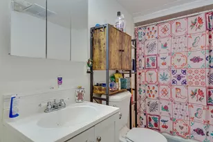 902 W Newport Ave, Chicago, IL 60657 - Photo 49