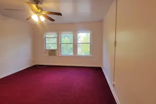 6542 N Hoyne Ave, Chicago, IL 60645 - Photo 9