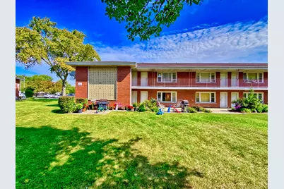 1111 E Algonquin Road #1, Arlington Heights, IL 60005 - Photo 3