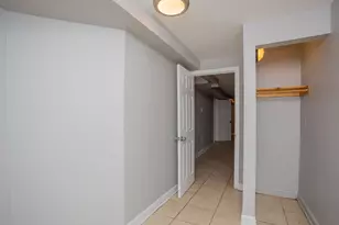 7100 S Prairie Ave, Chicago, IL 60619 - Photo 7