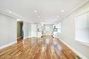 18307 Locust St, Lansing, IL 60438 - Photo 5