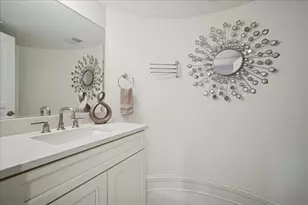 2315 N Arlington Heights Rd, Arlington Heights, IL 60004 - Photo 43