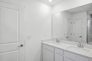 646 W Ashton Dr, Maple Park, IL 60151 - Photo 7