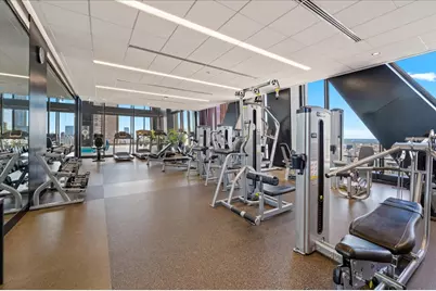 175 E Delaware Place #7910, Chicago, IL 60611 - Photo 17