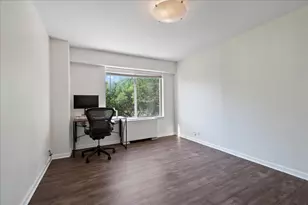 7141 N Kedzie Ave, Chicago, IL 60645 - Photo 11