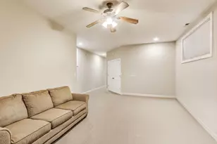 6527 S Drexel Ave, Chicago, IL 60637 - Photo 13