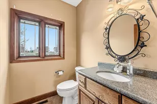 200 Riverbend Blvd, Mahomet, IL 61853 - Photo 23