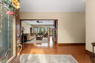 200 Riverbend Blvd, Mahomet, IL 61853 - Photo 5