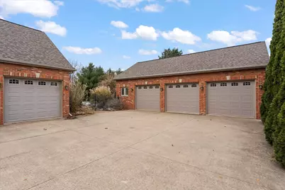 200 Riverbend Boulevard, Mahomet, IL 61853 - Photo 49