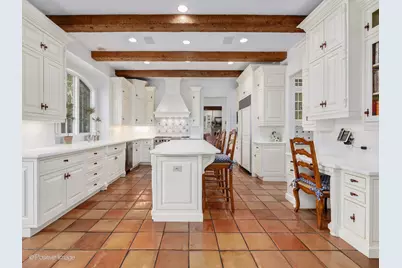 401 Glendale Avenue, Oak Brook, IL 60523 - Photo 17