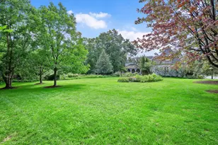 401 Glendale Ave, Oak Brook, IL 60523 - Photo 53