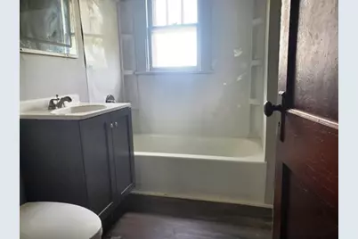 356 W Cypress Street, Kankakee, IL 60901 - Photo 7