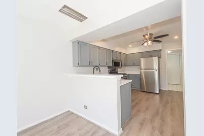 1409 Club Drive #D, Glendale Heights, IL 60139 - Photo 5