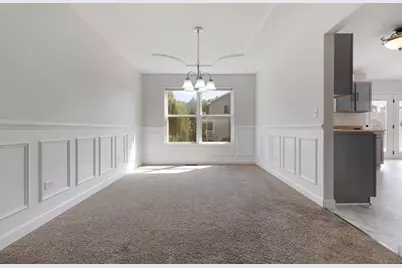 399 Fulton Street, South Elgin, IL 60177 - Photo 9