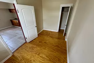 1543 W Marquette Rd, Chicago, IL 60636 - Photo 11