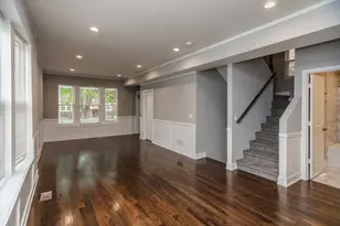 7605 S Champlain Ave, Chicago, IL 60619 - Photo 9