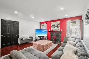 367 Catalpa Ave, Wood Dale, IL 60191 - Photo 7