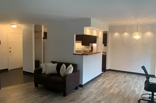 4850 S Lake Park Ave, Chicago, IL 60615 - Photo 9