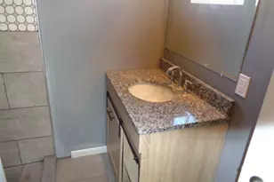 1906 S 4th St, Rockford, IL 61104 - Photo 19