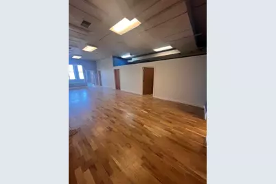 1105 W Chicago Avenue #202, Chicago, IL 60642 - Photo 5