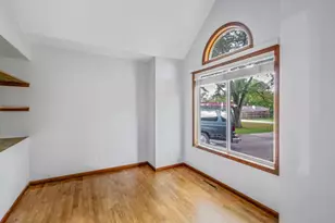 25171 N Virginia Ave, Lake Zurich, IL 60047 - Photo 7