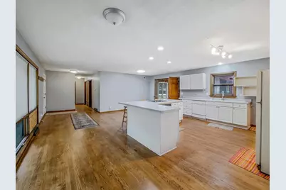 25171 N Virginia Avenue, Lake Zurich, IL 60047 - Photo 5