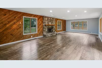 25171 N Virginia Avenue, Lake Zurich, IL 60047 - Photo 9