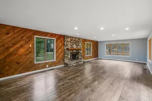 25171 N Virginia Ave, Lake Zurich, IL 60047 - Photo 9