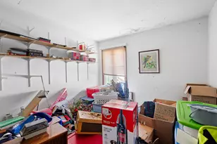 931 N Fairfield Rd, Round Lake Beach, IL 60073 - Photo 9