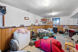 931 N Fairfield Rd, Round Lake Beach, IL 60073 - Photo 15