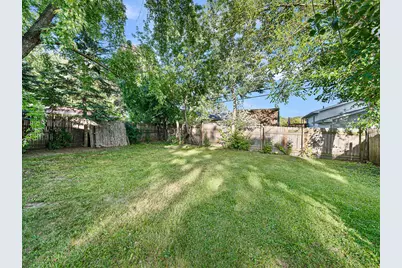 931 N Fairfield Road, Round Lake Beach, IL 60073 - Photo 19