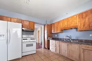 10 N Adams Dr, Addison, IL 60101 - Photo 3