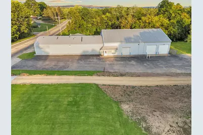 115 E South Street, Freeport, IL 61032 - Photo 1