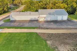 115 E South St, Freeport, IL 61032 - Photo 1