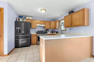 1405 Sentry Dr, Durand, IL 61024 - Photo 5