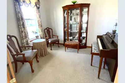 1056 Deertrail Court, Antioch, IL 60002 - Photo 5