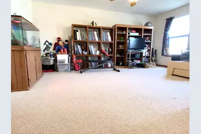 1056 Deertrail Court, Antioch, IL 60002 - Photo 9