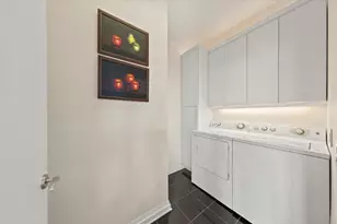 33 W Ontario St, Chicago, IL 60654 - Photo 13