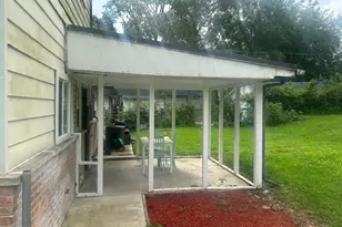 178 Nauvoo St, Park Forest, IL 60466 - Photo 3