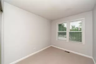 1886 Stockton Dr, Hoffman Estates, IL 60169 - Photo 13