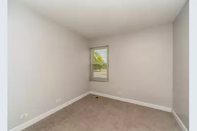 1886 Stockton Drive #1886, Hoffman Estates, IL 60169 - Photo 9