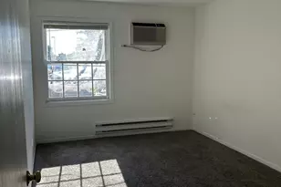 4304 W Shamrock Ln, McHenry, IL 60050 - Photo 13