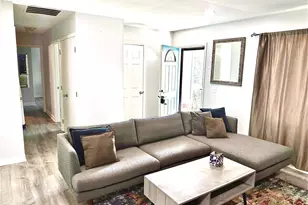 230 Delaware Dr, Bolingbrook, IL 60440 - Photo 5