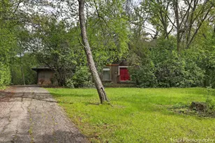 24570 W Middle Frk Rd, Barrington, IL 60010 - Photo 3