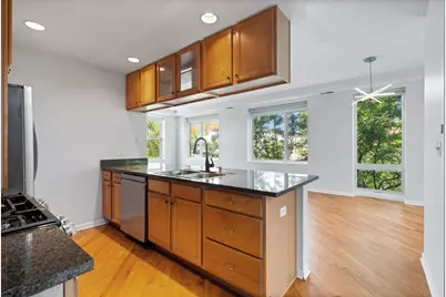 2337 W Wolfram Street #415, Chicago, IL 60618 - Photo 3