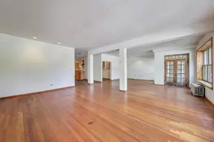 1059 E Hyde Park Blvd, Chicago, IL 60615 - Photo 7