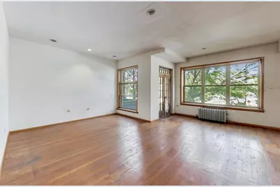 1059 E Hyde Park Boulevard #1, Chicago, IL 60615 - Photo 9