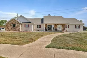 485 Trotter Dr, Coal City, IL 60416 - Photo 1