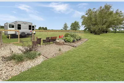 49W972 Peterson Road, Maple Park, IL 60151 - Photo 33